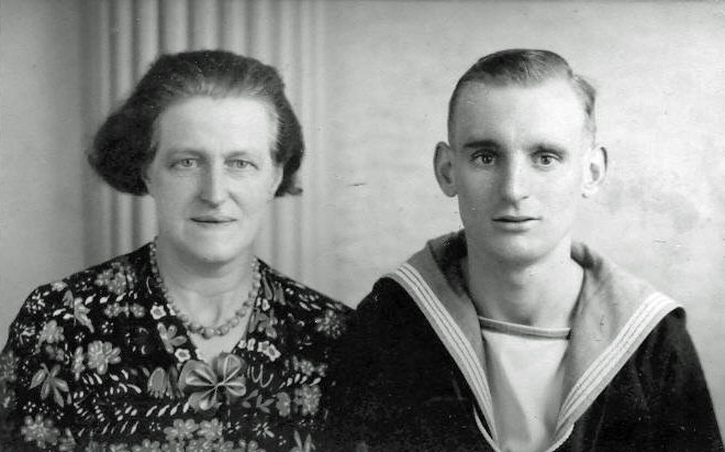 LIDDELL, Charles Wilson and mother Jessie n?e BLUES